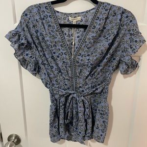 NWT Max Studio Floral Blouse short ruffle sleeve